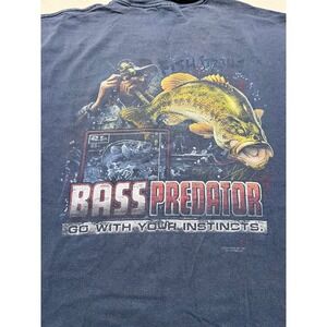 Buck Wear T-Shirt Mens XL Blue Bass Predator Vintage 2007 Fishing Graphic Tee